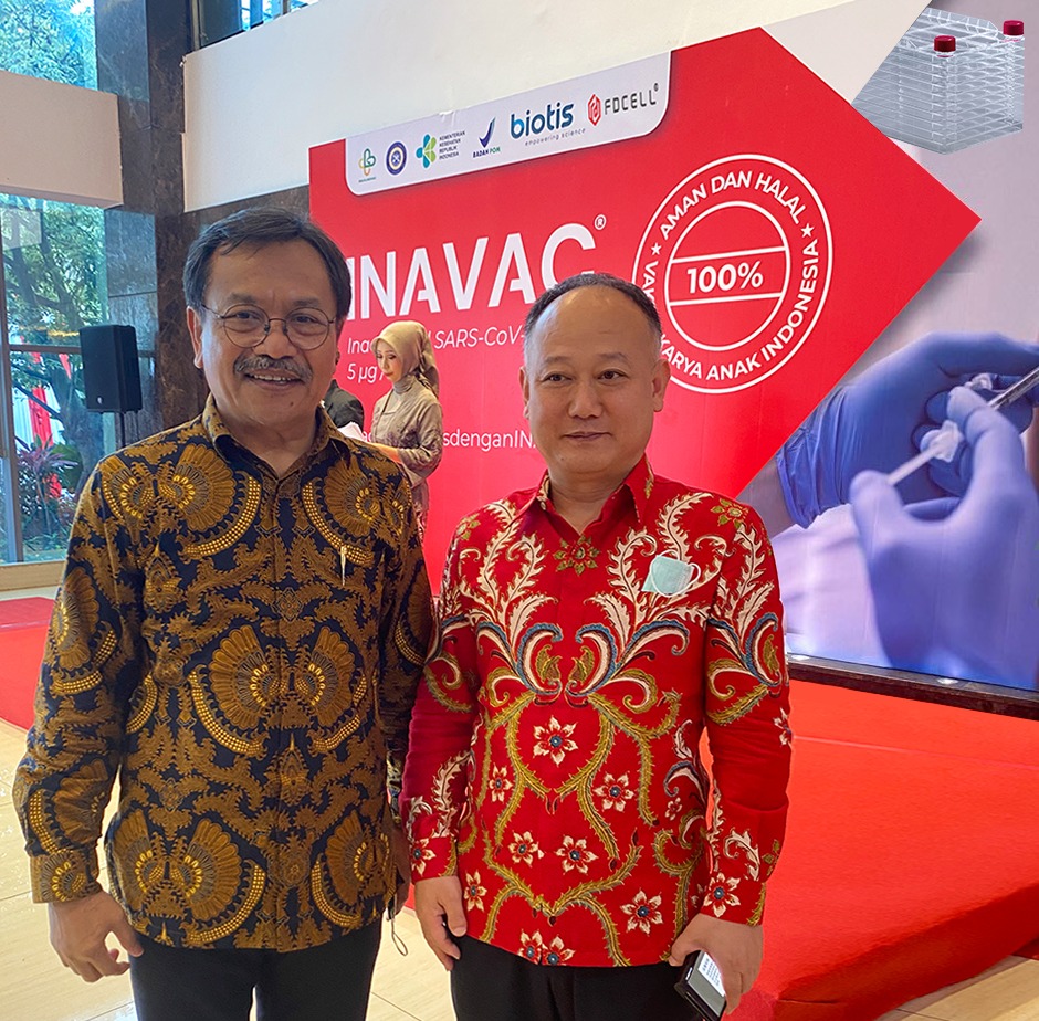 富道细胞董事长王锦君和印尼新冠疫苗发明人Fedik教授合影